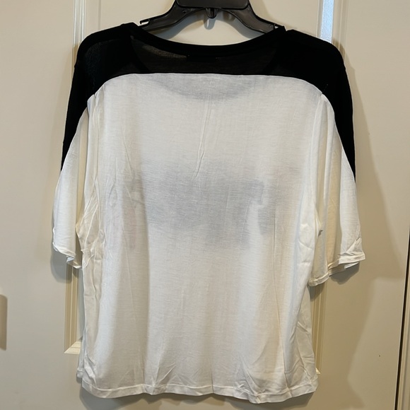 Zara graphic short sleeve top - Picture 4 of 4